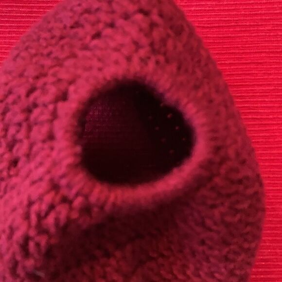 NWT Angela’s Designs hand crocheted ponytail hat
beautiful variegated raspberry - Picture 6 of 9